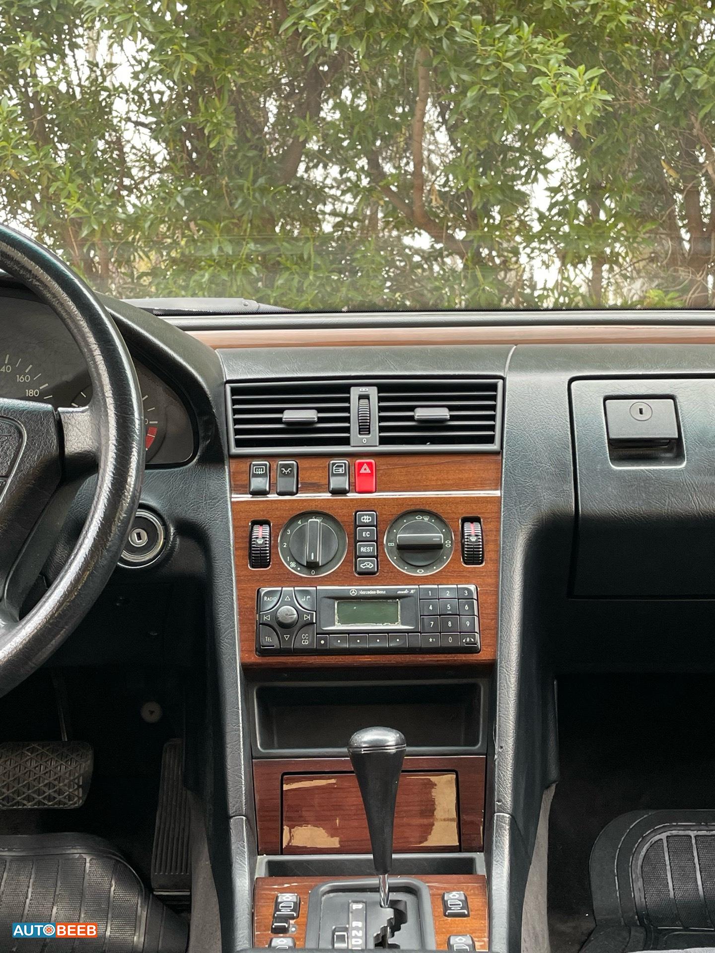 Mercedes Benz C180 1994