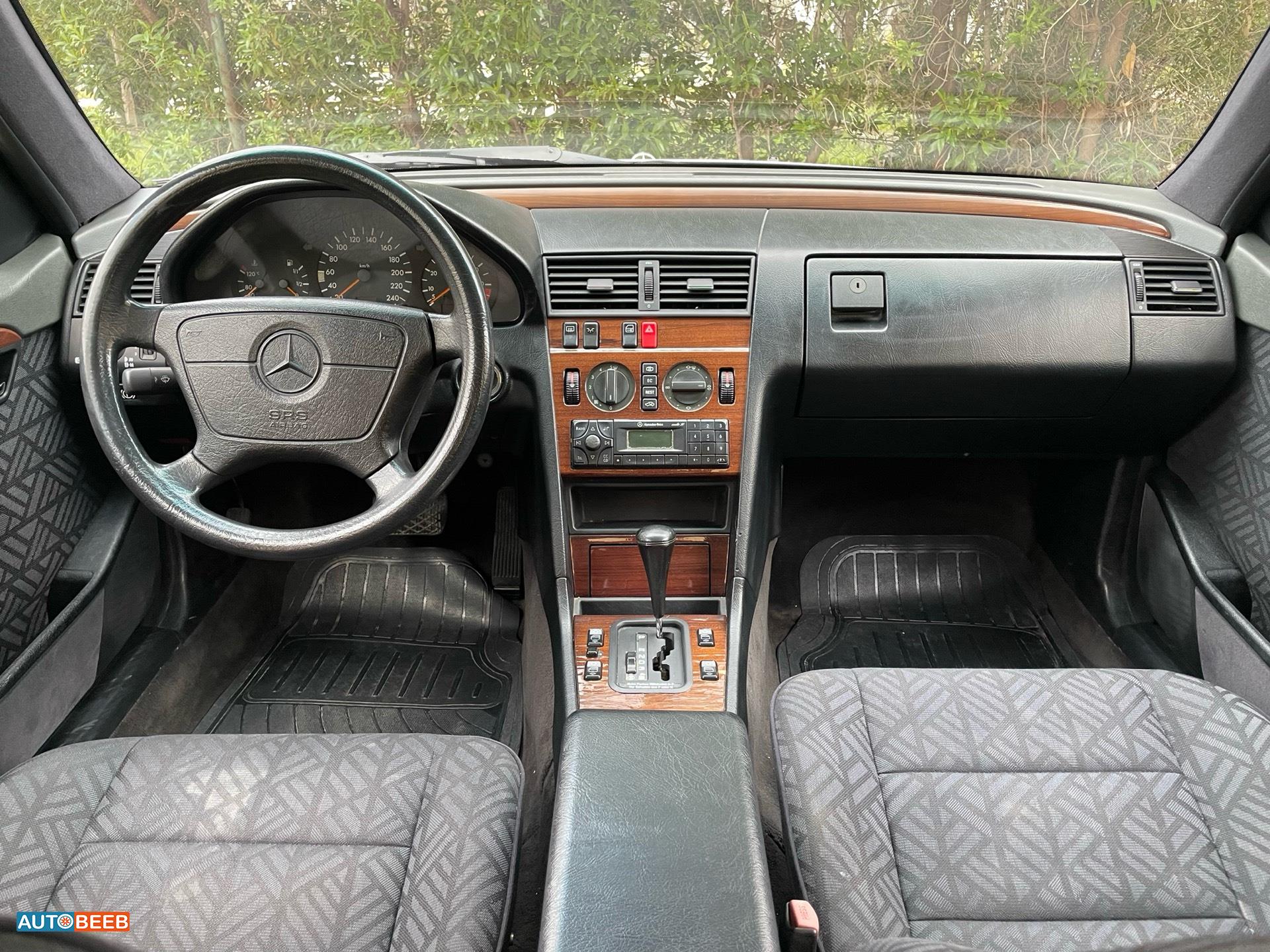 Mercedes Benz C180 1994