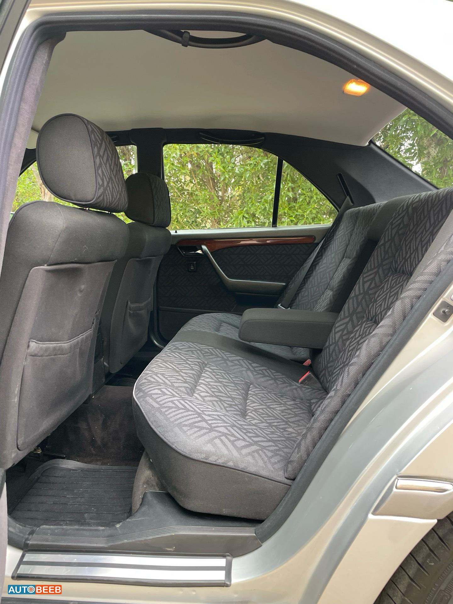 Mercedes Benz C180 1994