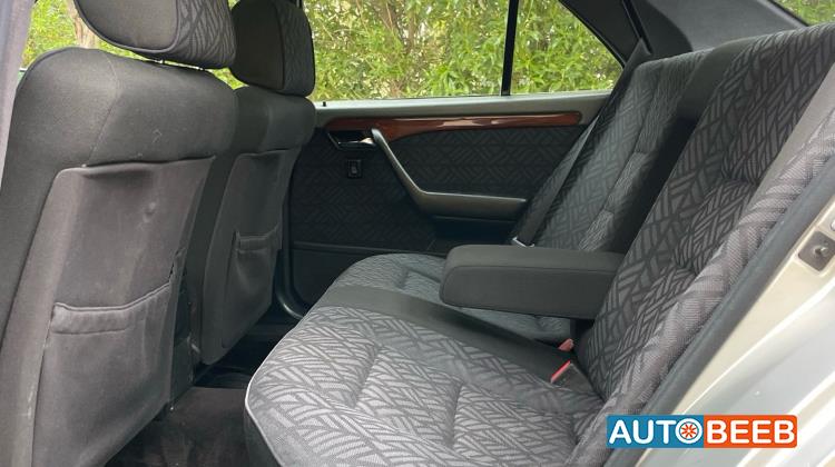 Mercedes Benz C180 1994