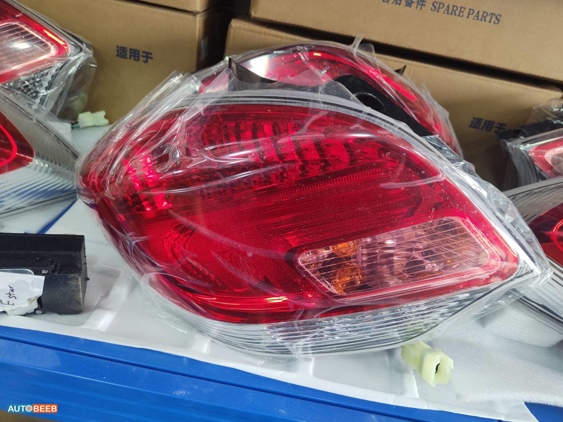 ضوء خلفي شمال شانجان e ستار 2021 2022