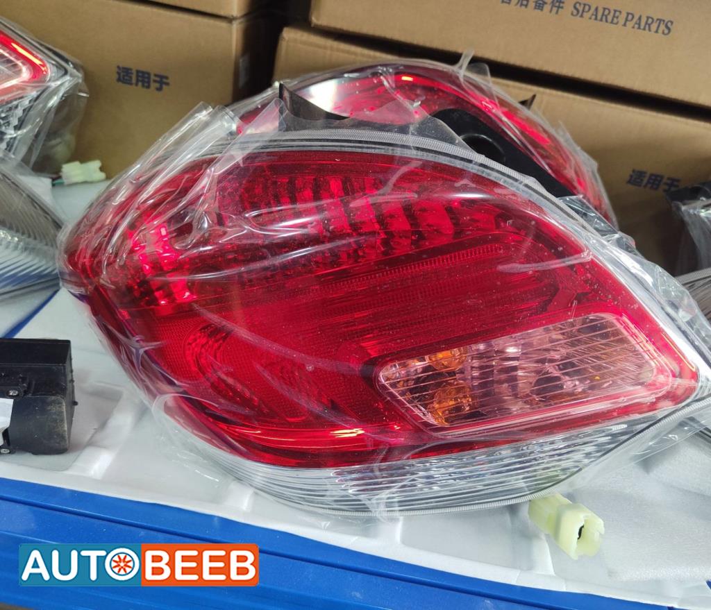 ضوء خلفي شمال شانجان e ستار 2021 2022