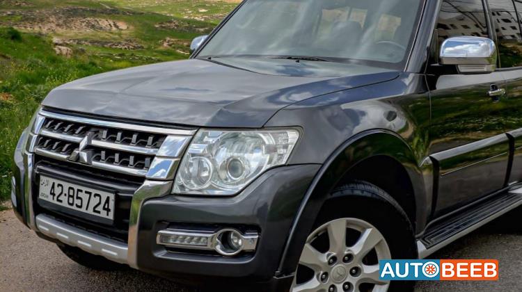 Mitsubishi Pajero 2017