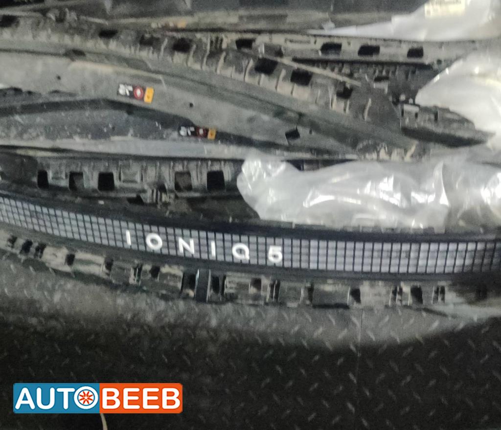 ليد صندوق خلفي هيونداي ايونيك 5 2022 2023