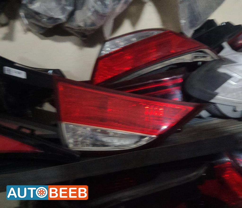 ضوء خلفي يمين شمال هيونداي افانتي md 2012 2013 2014 2015 2016