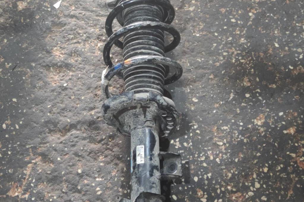 صنوبرص أمامي كيا ev6 2022 2023