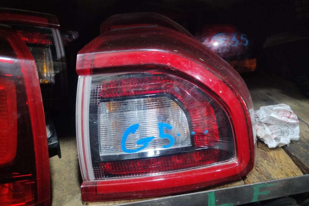 ضوء خلفي يمين شمال كيا نيرو 2017 2018 2019