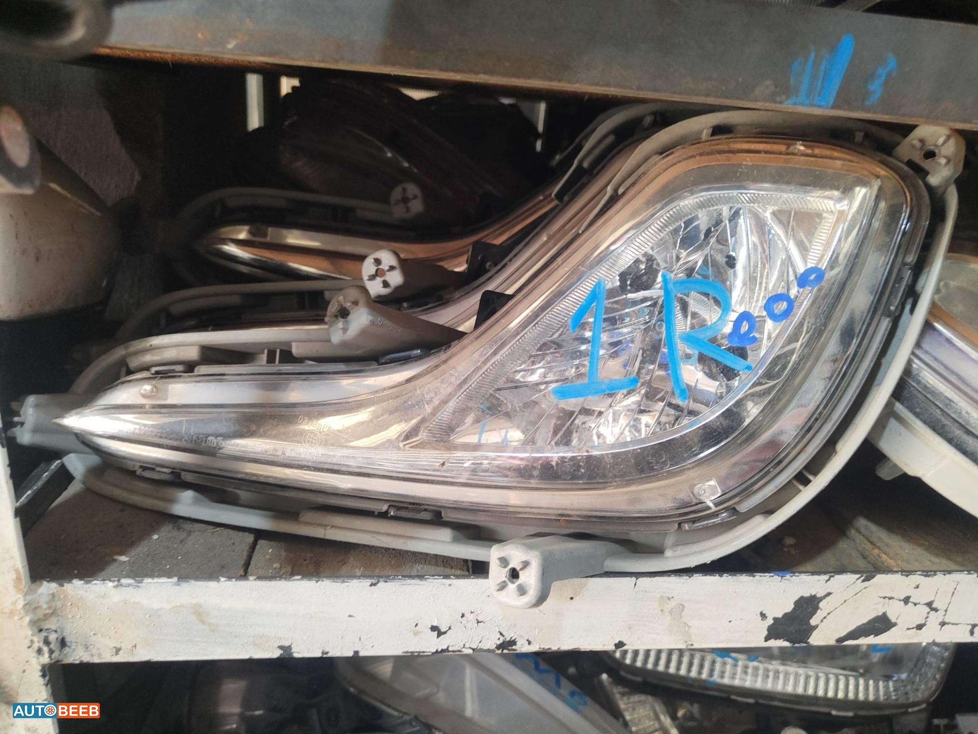 Lights Spotlight Hyundai Accent