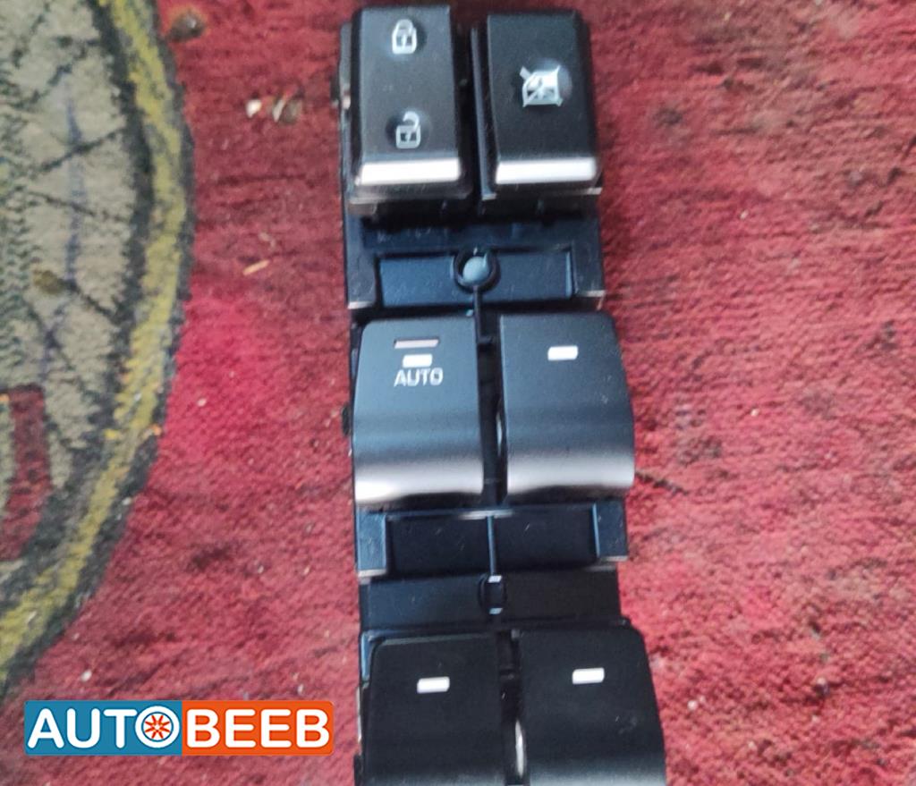 Cabin  Control buttons Hyundai Ioniq