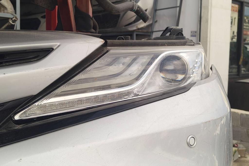 Lights Front light Toyota Camry