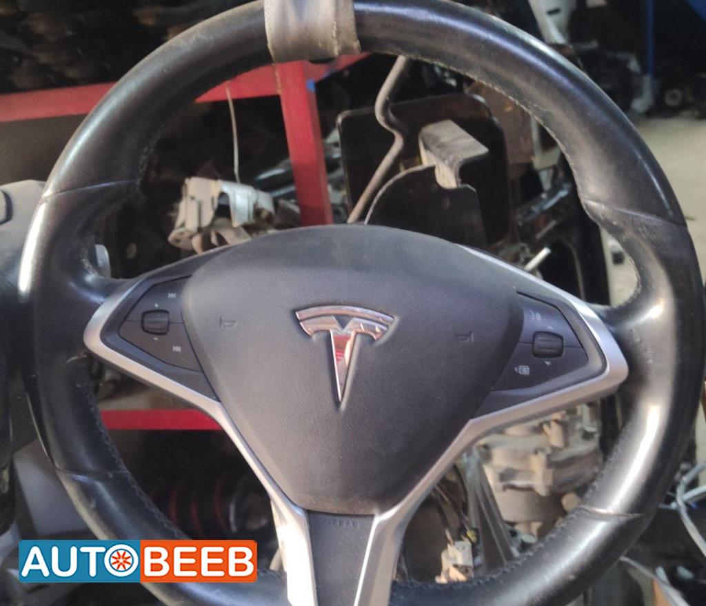Cabin  Steering Wheel Tesla S