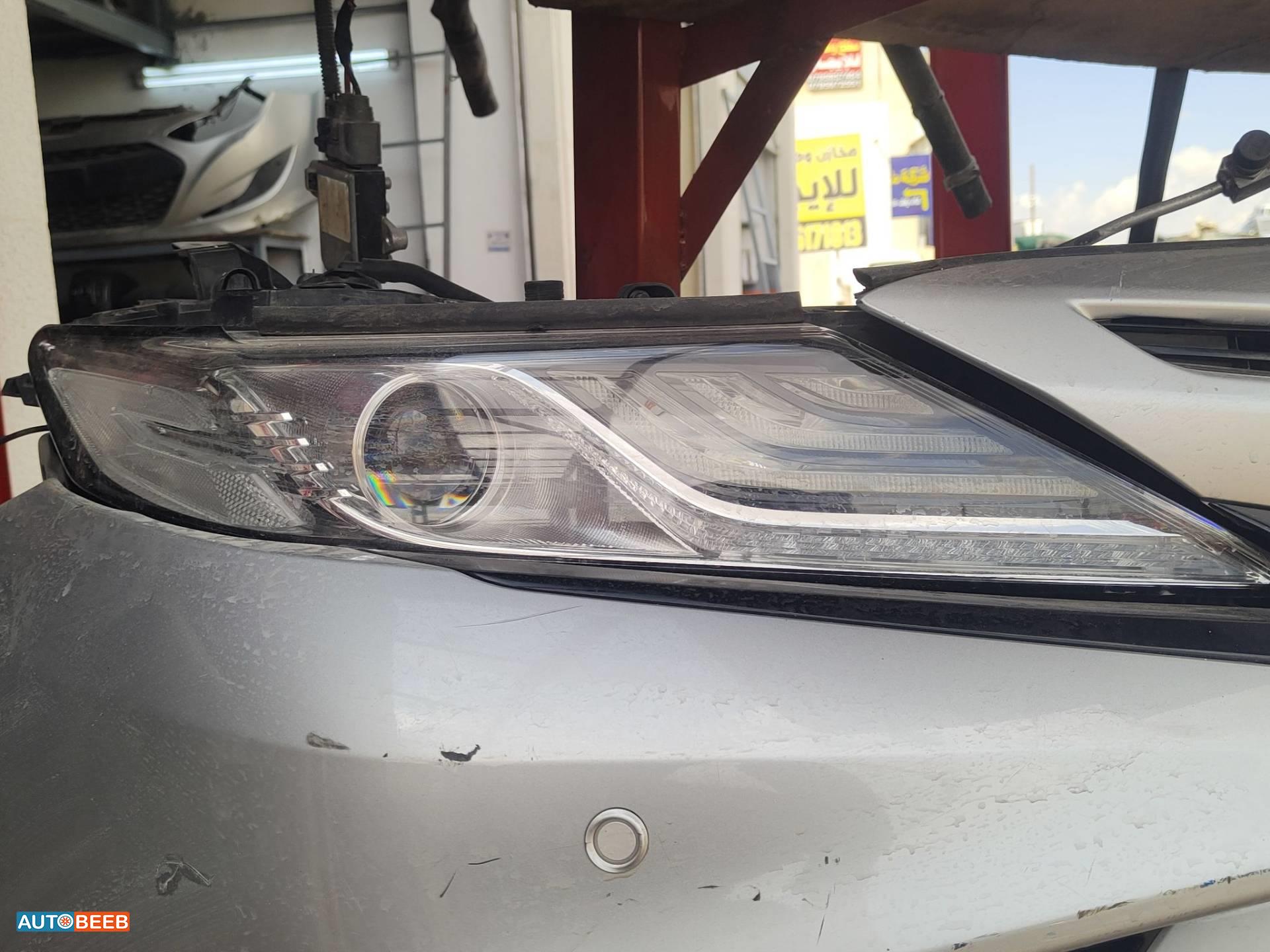 Lights Front light Toyota Camry