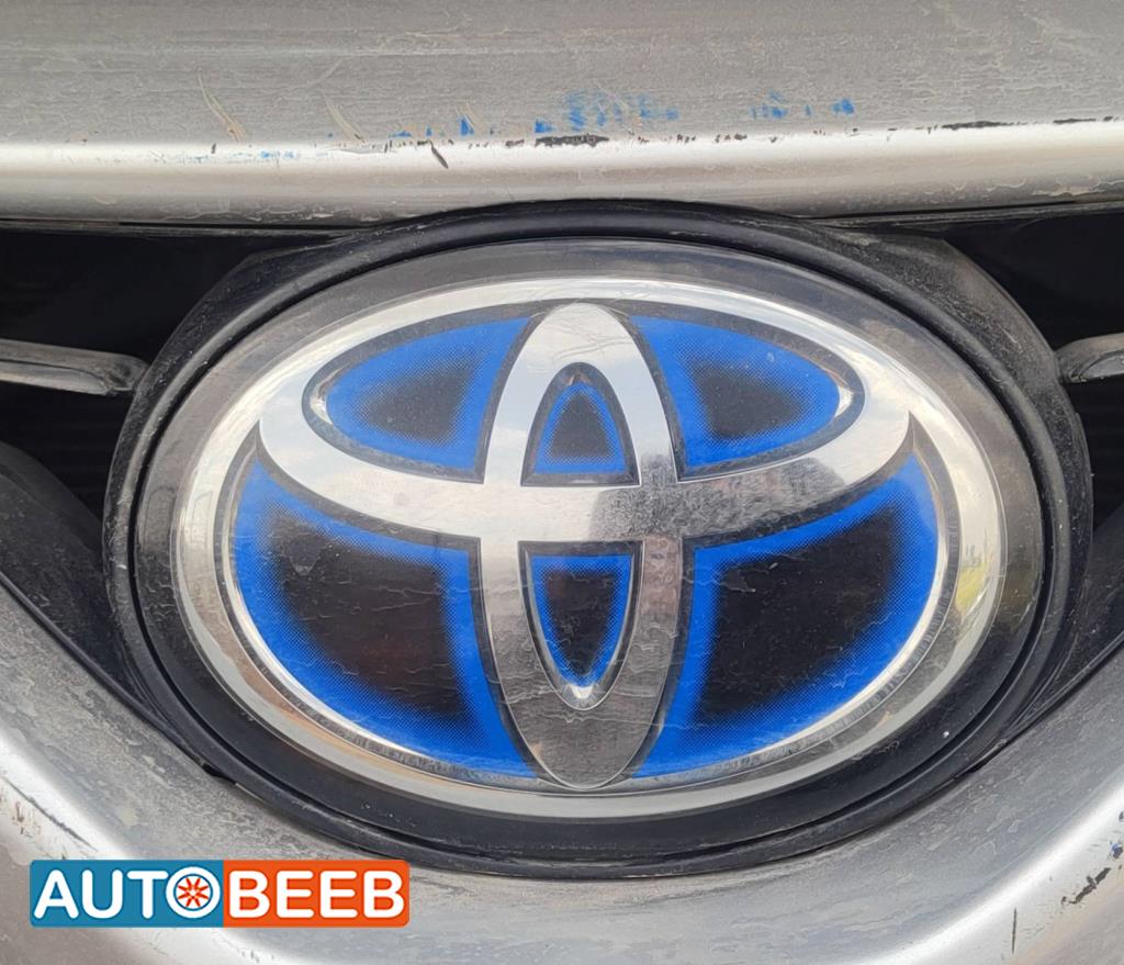 شعار طمبون امامي تويوتا كامري 2020 2021