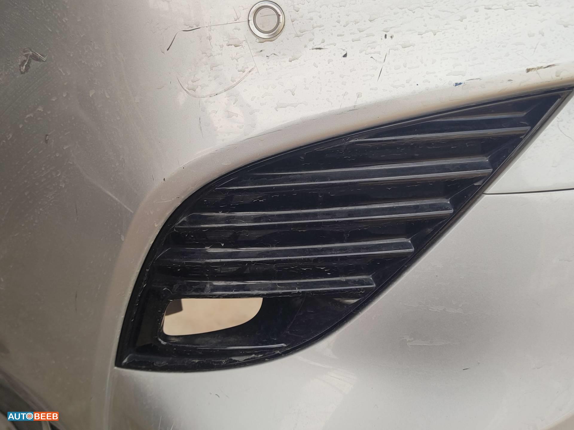 تسكيرة طمبون امامي يمين تويوتا كامري 2020 2021