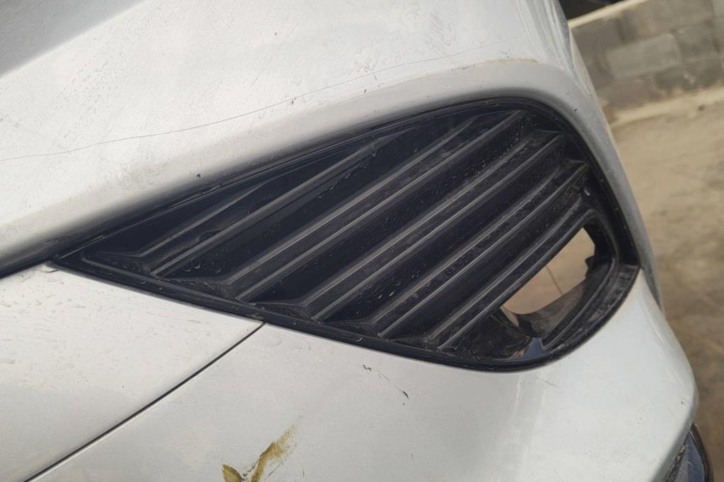 تسكيرة طمبون امامي شمال تويوتا كامري 2020 2021