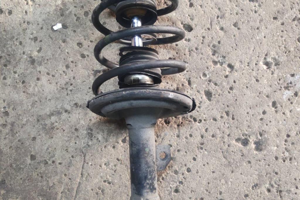 صنوبرص أمامي تويوتا كامري 2012 2013 2014