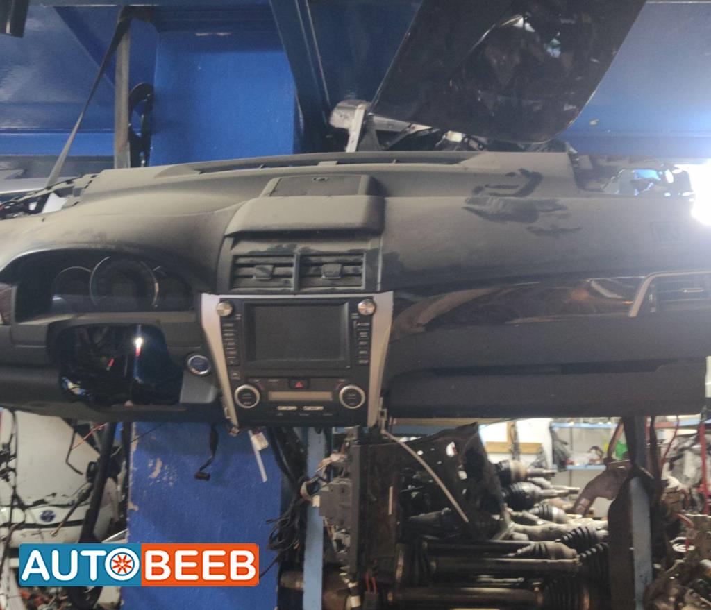 Cabin  Dashboard Toyota Camry