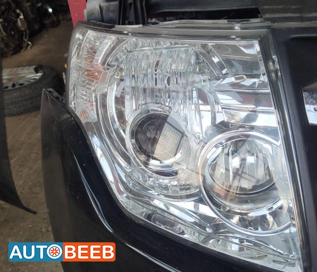 Lights Front light Mitsubishi Pajero