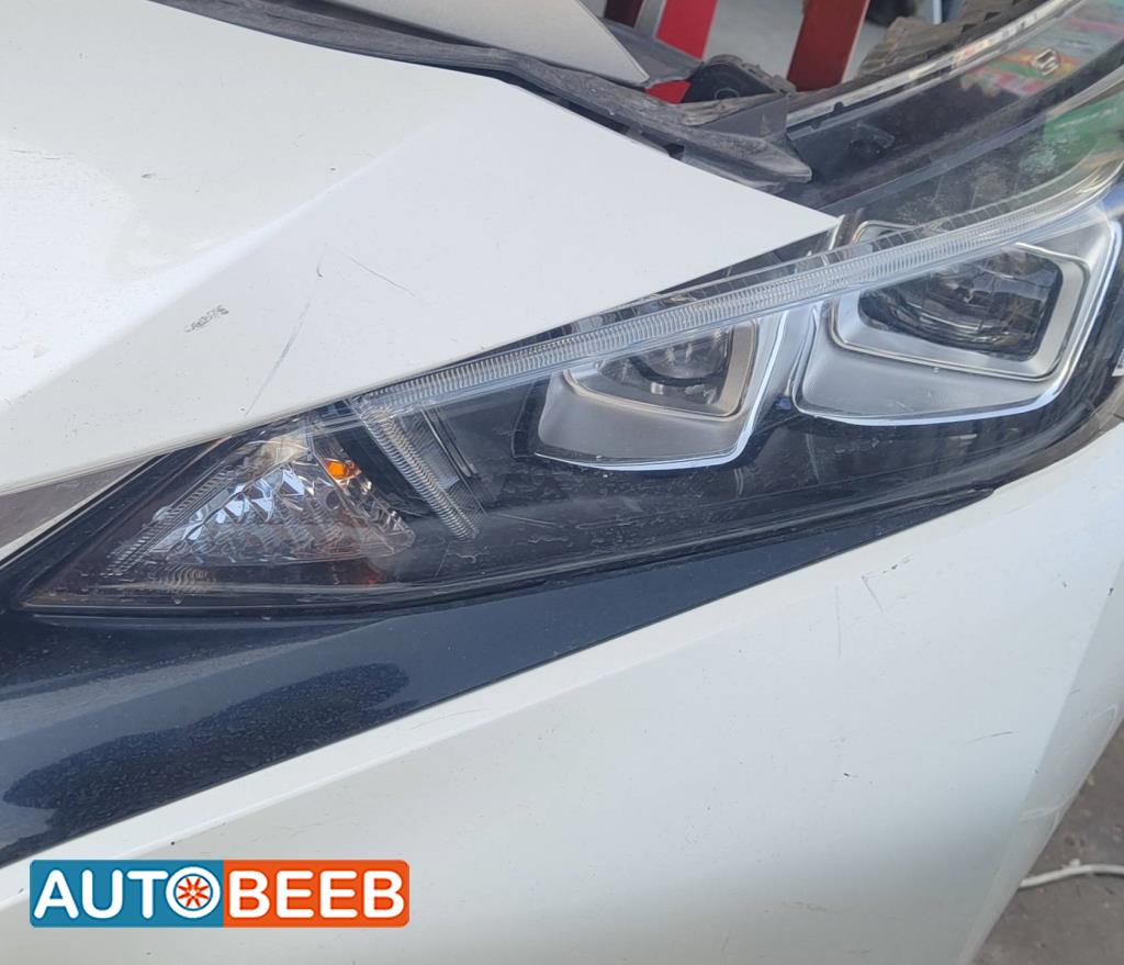 Lights Front light Nissan Leaf