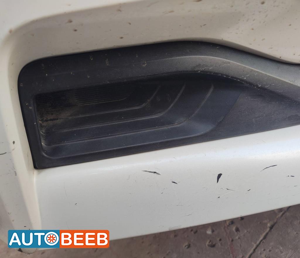 Body  Bumper Nissan Leaf