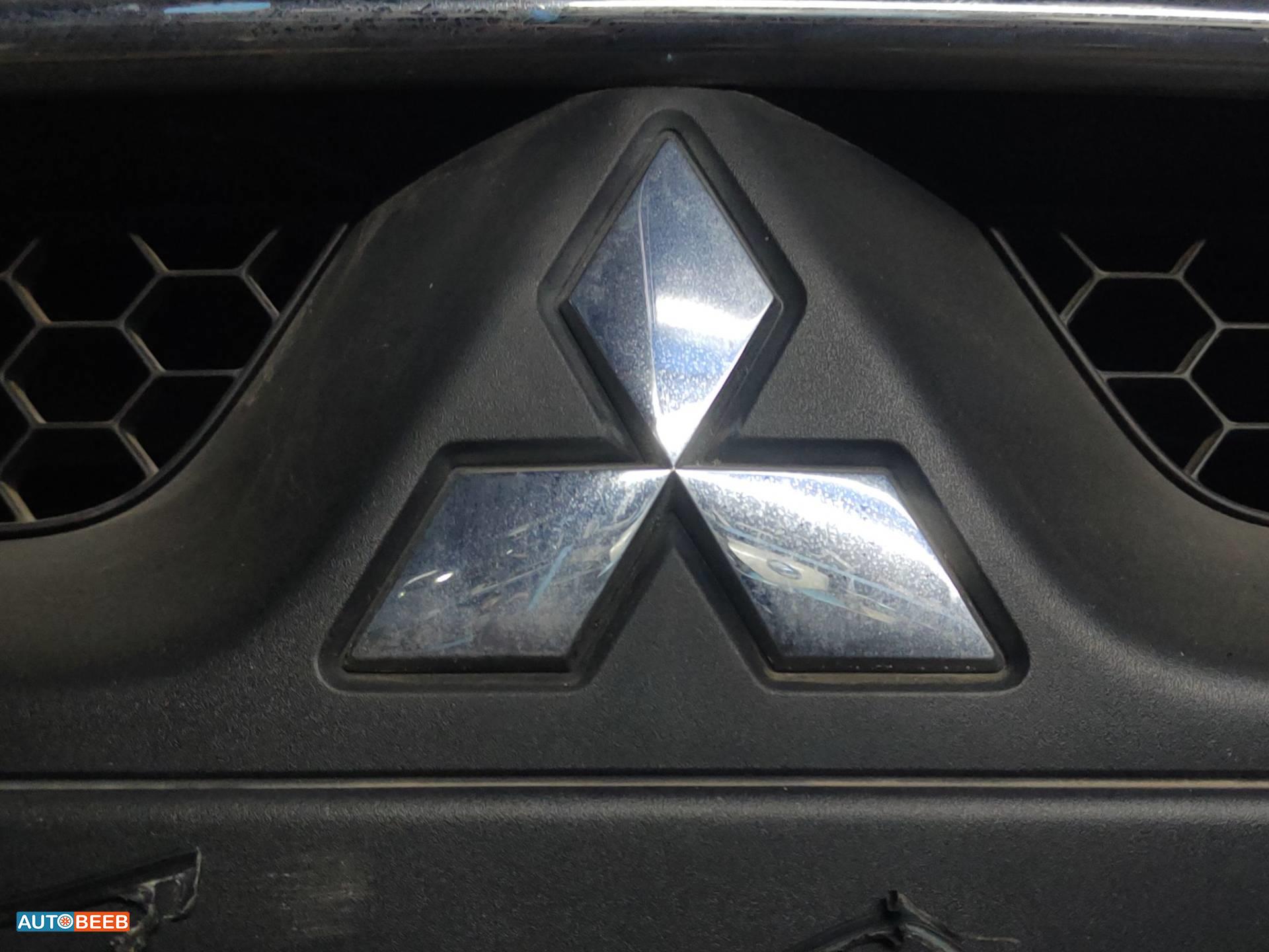 Body  Emblems Mitsubishi Lancer