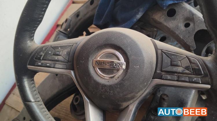 Cabin  Steering Wheel Nissan Leaf