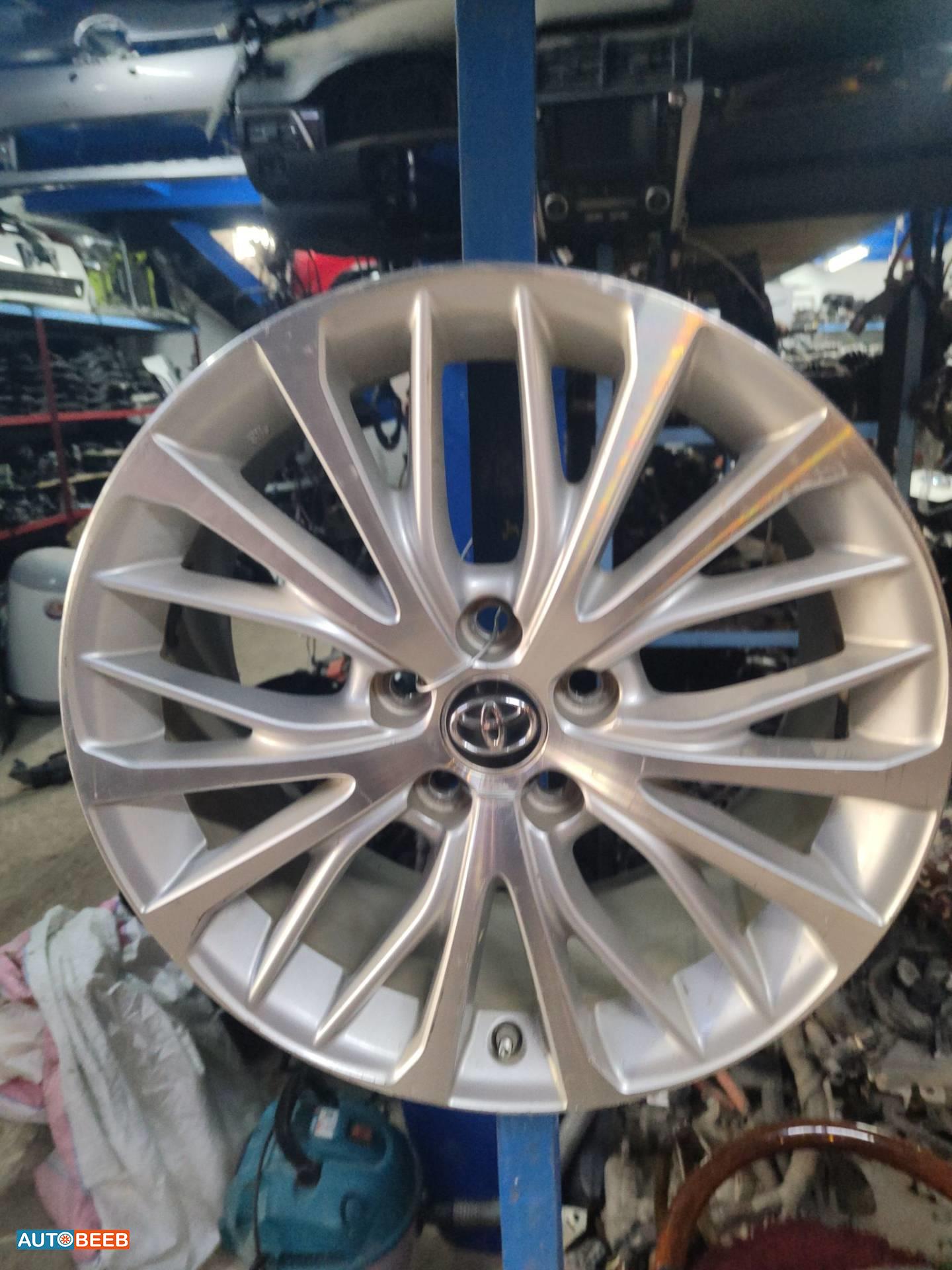 جنط تويوتا كامري قياس 17