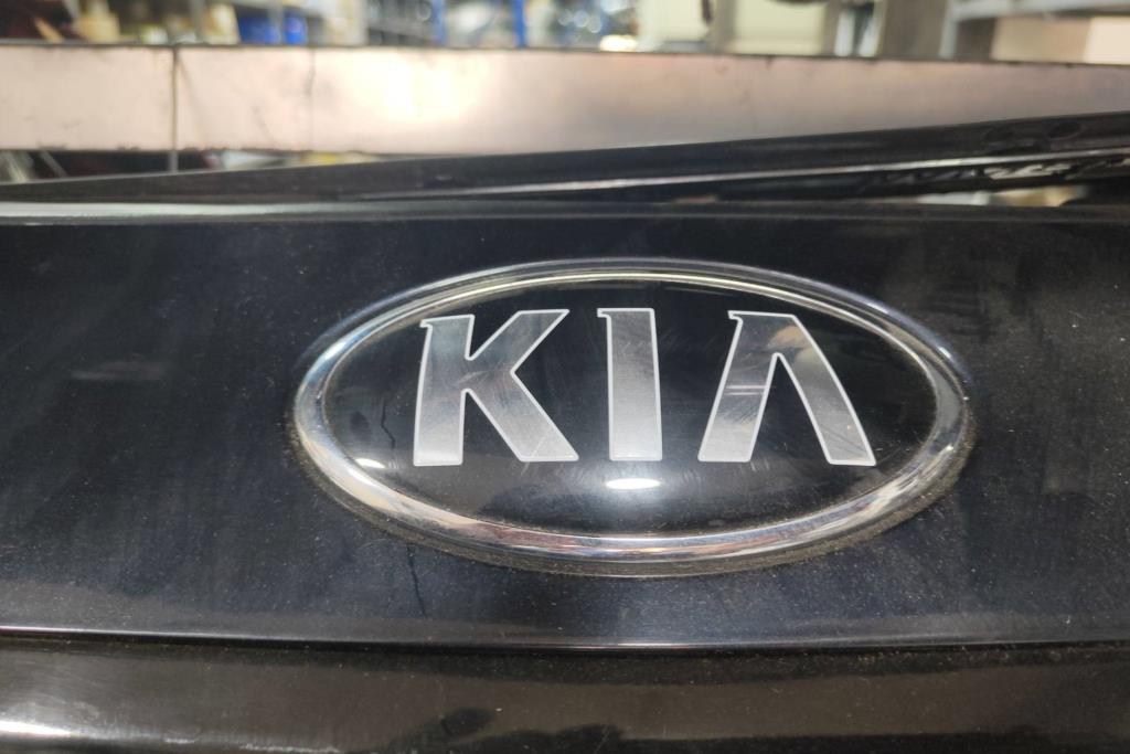 شعار طمبون امامي كيا نيرو 2017 2018