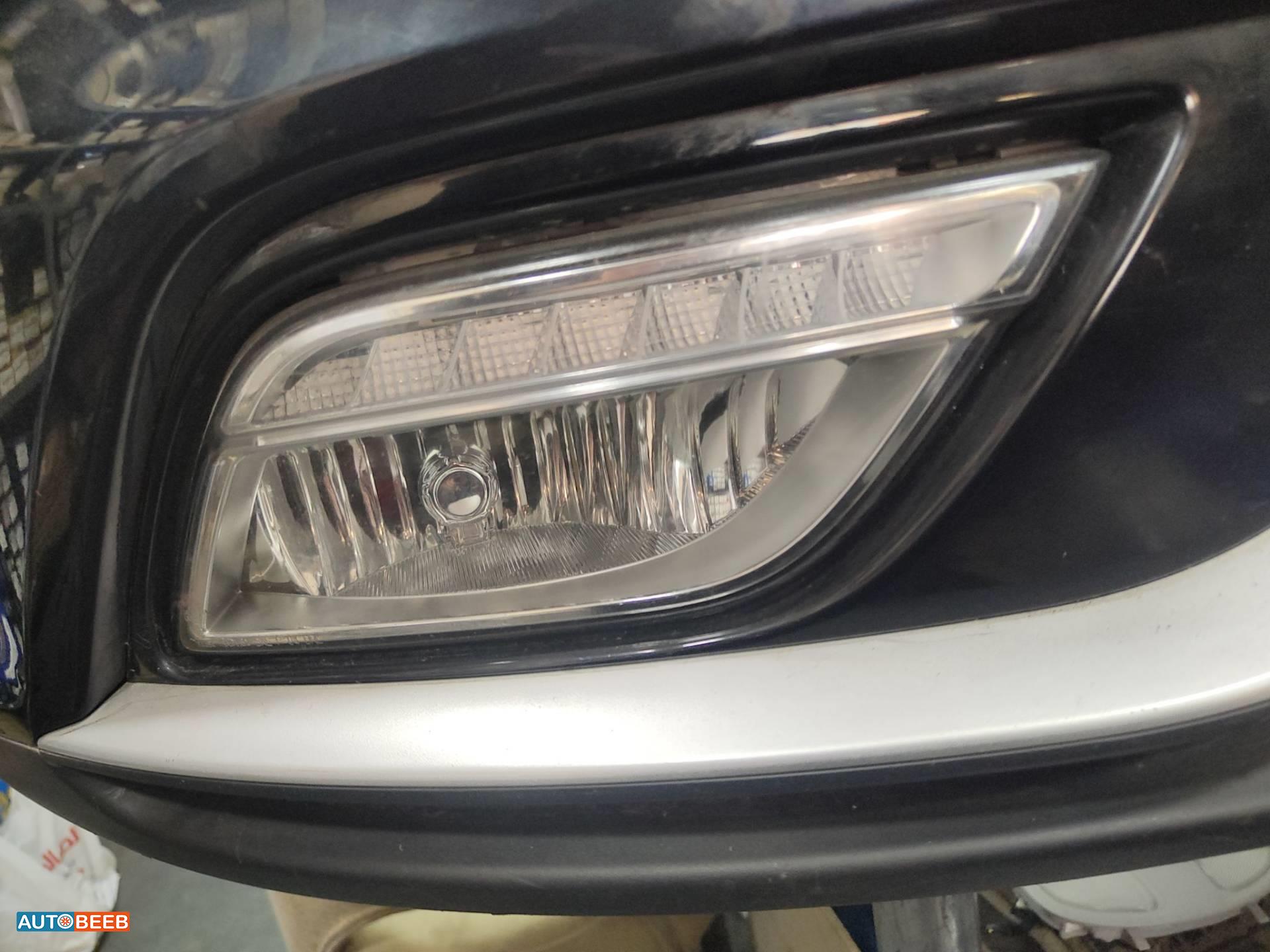 Lights Spotlight KIA Niro