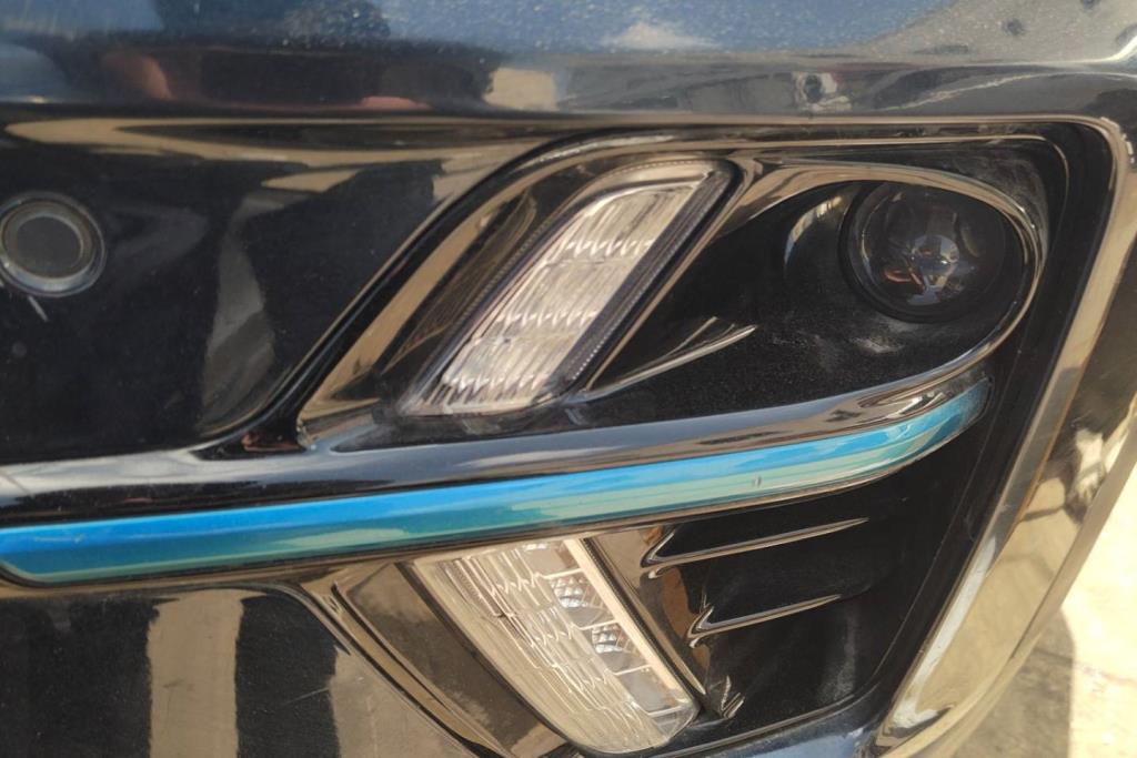 كشاف امامي شمال كيا نيرو 2020 2021