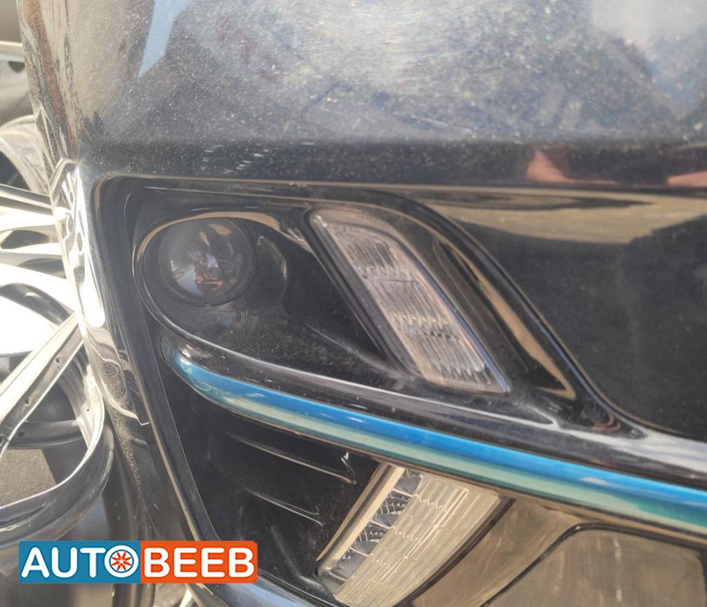 Lights Spotlight KIA Niro