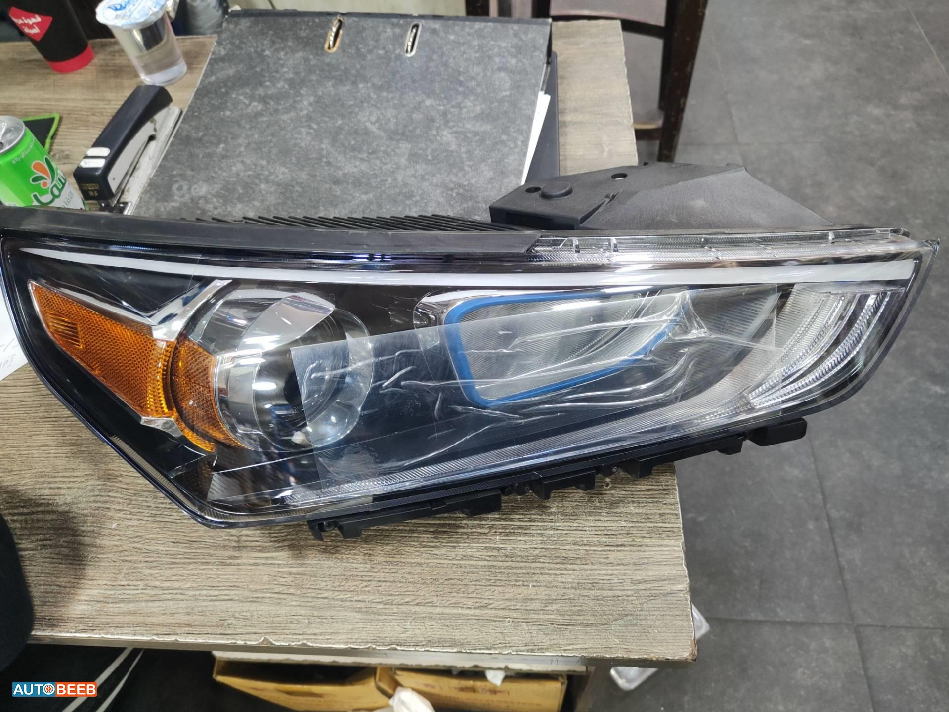 ضوء امامي يمين شمال هيونداي ايونيك 2017 2018 2019 2020 2021