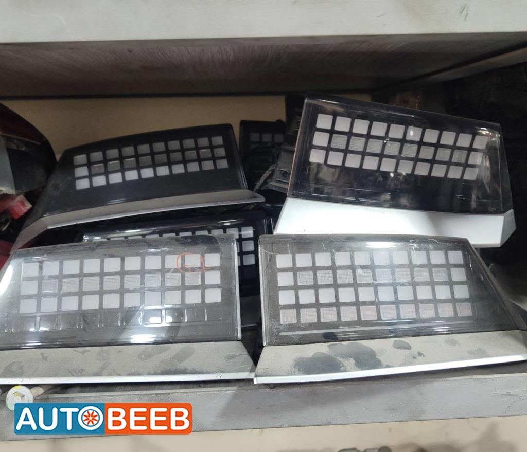 ضوء خلفي يمين شمال هيونداي ايونيك 5 2022 2023