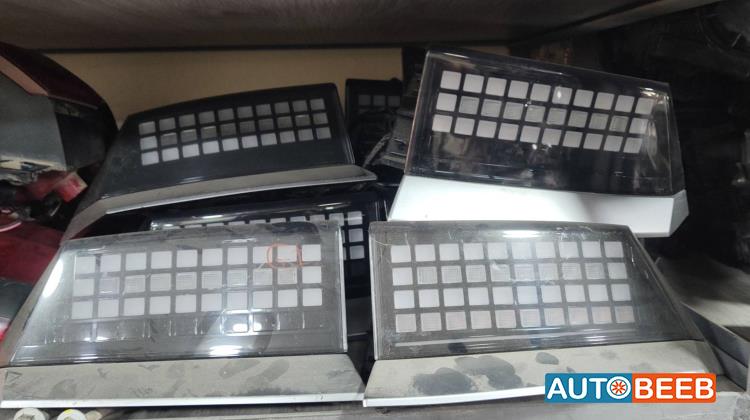 ضوء خلفي يمين شمال هيونداي ايونيك 5 2022 2023