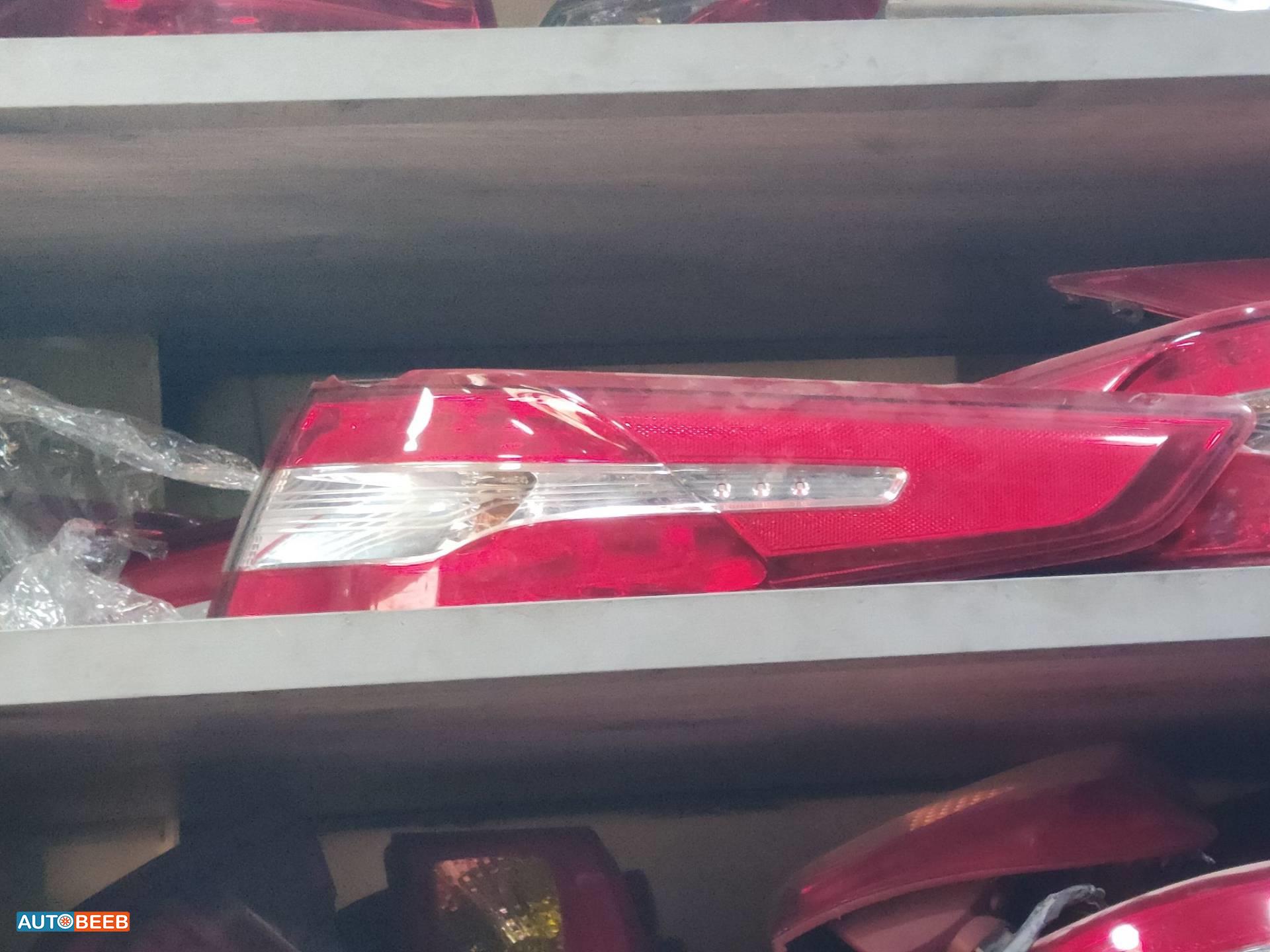 ضوء خلفي يمين شمال كيا اوبتيما 2011 2012 2013