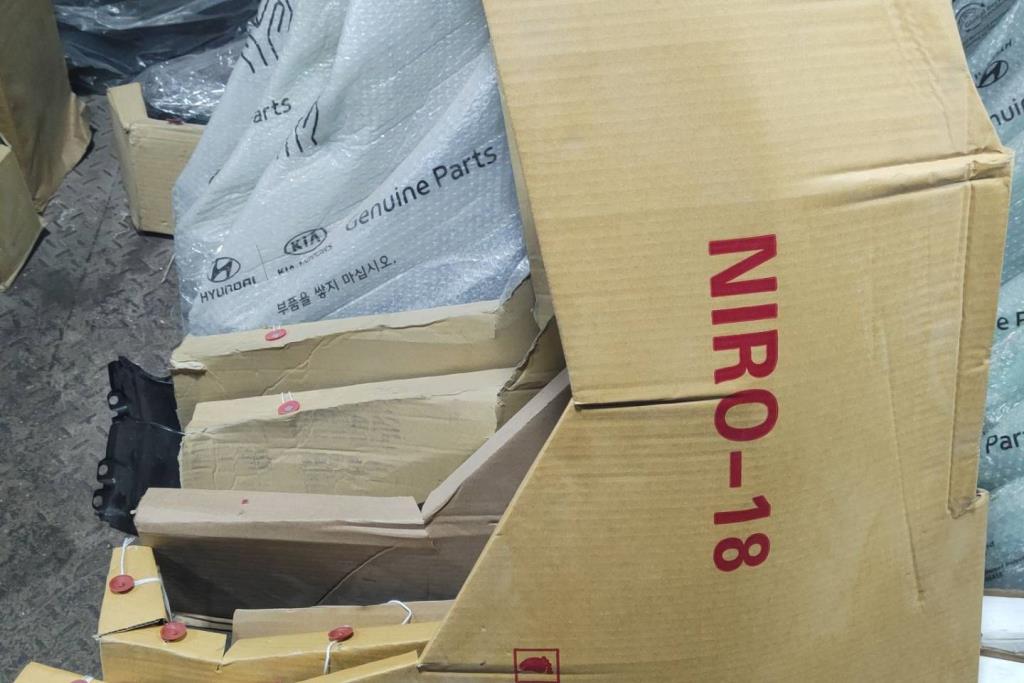 جناح أمامي يمين شمال كيا نيرو 2018 2019