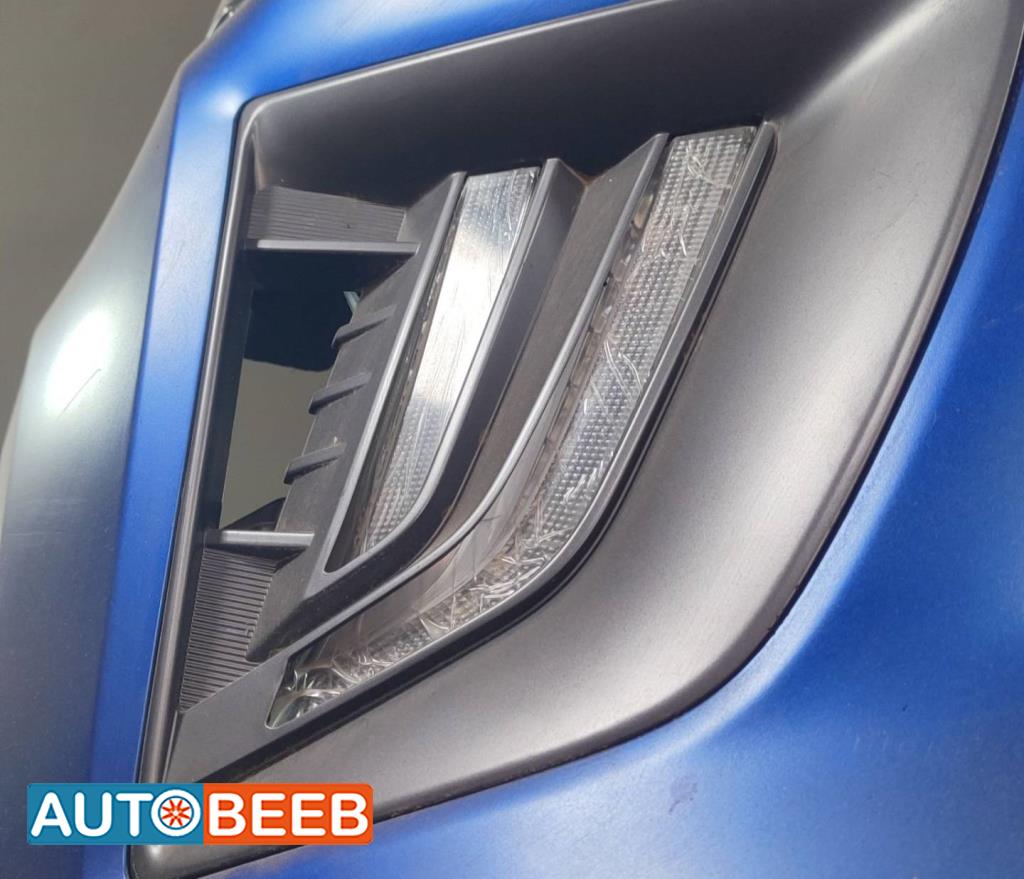 كشاف امامي يمين هيونداي ايونيك 2020 2021