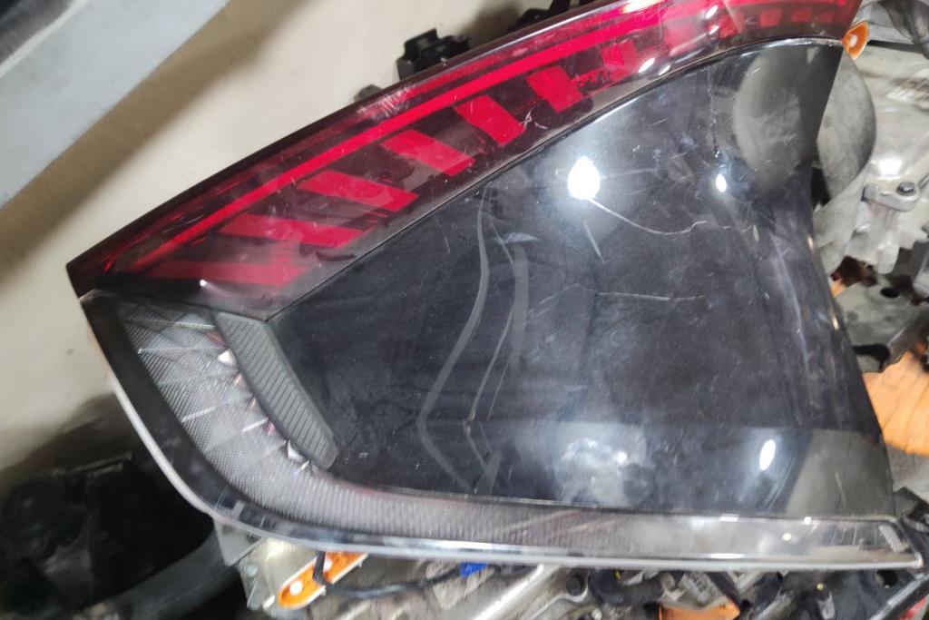 ضوء خلفي شمال كيا ev6 2022 2023