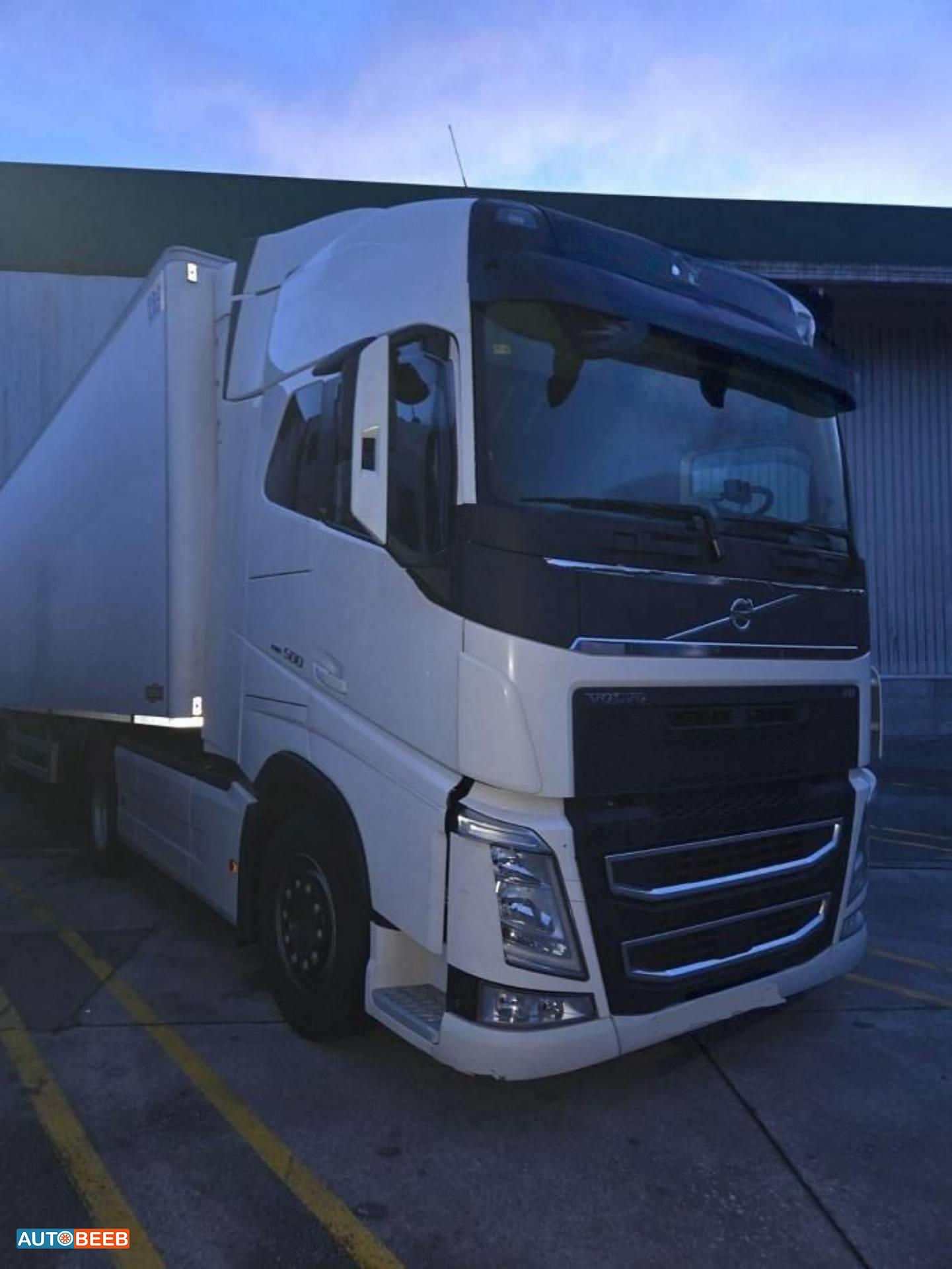 Tractor Unit Volvo 2021