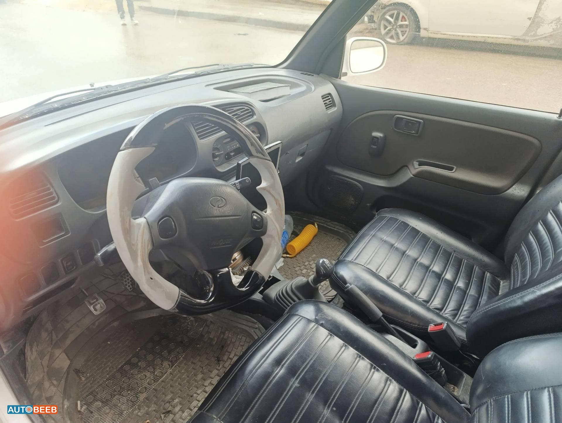 ديهاتسو  2005