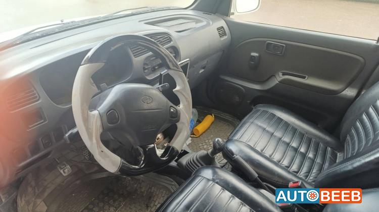 ديهاتسو  2005