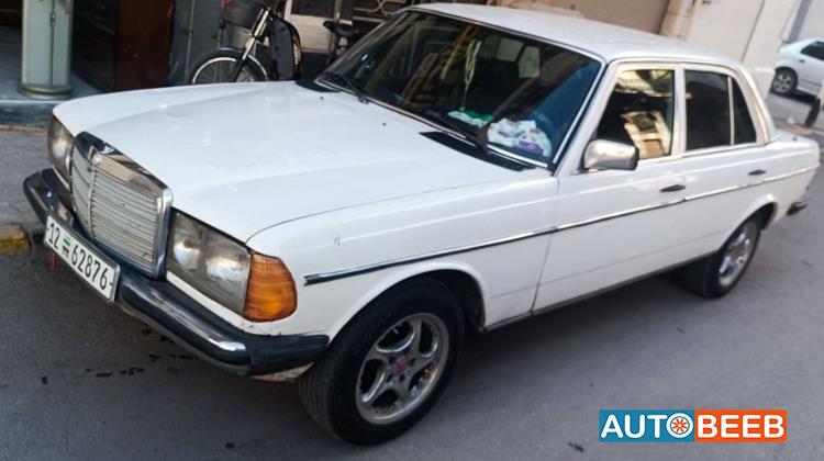 مرسيدس بنز E230 1978