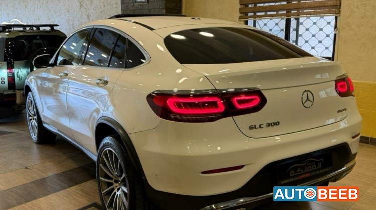 Mercedes Benz GLC300 2023