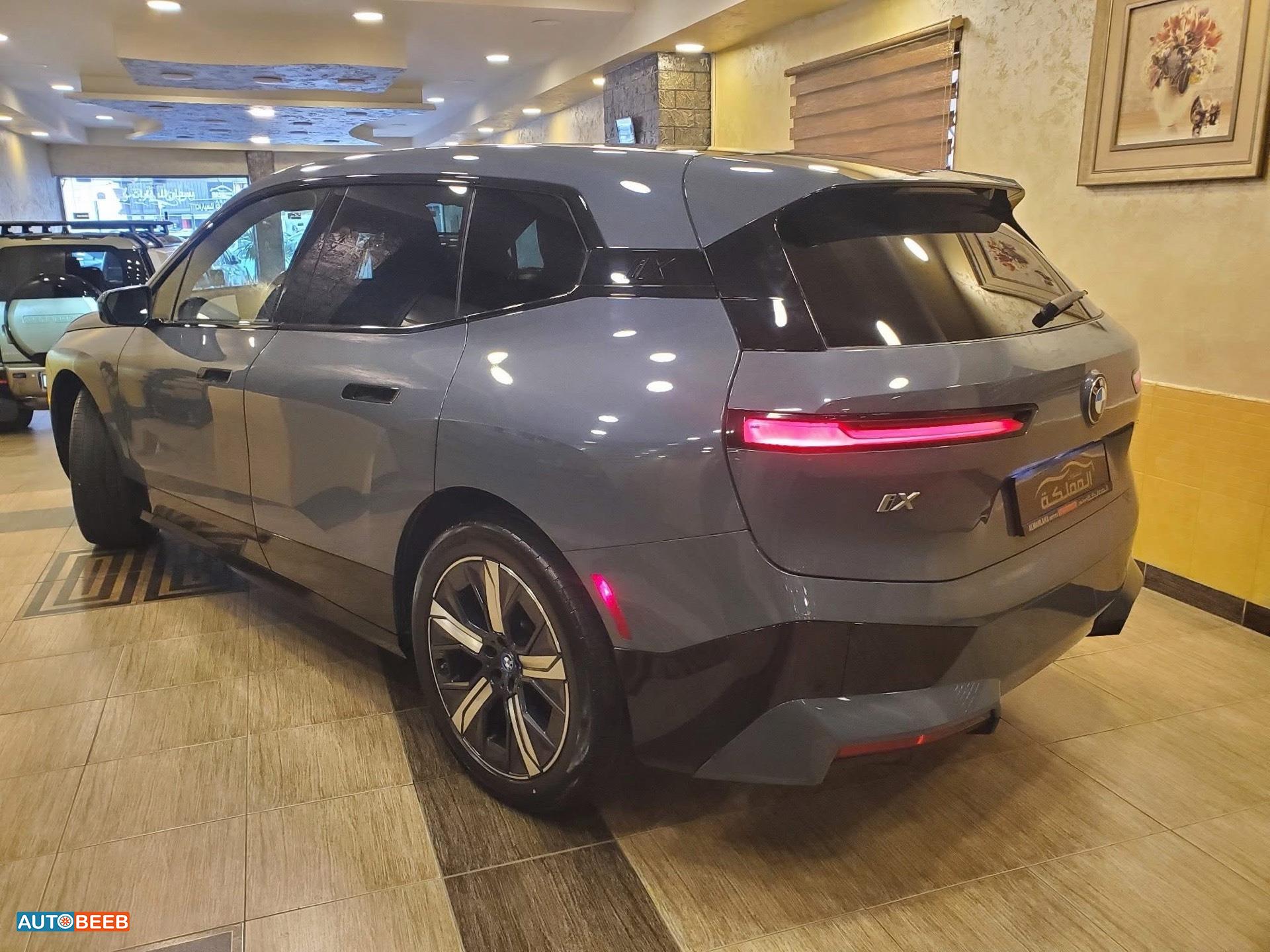 BMW iX xDrive40 2023