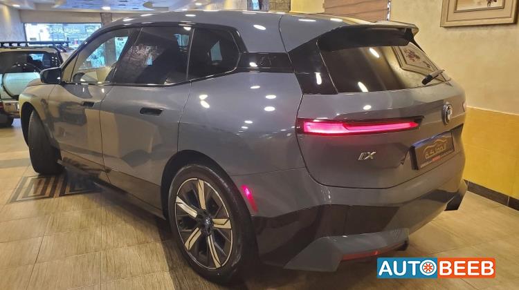 BMW iX xDrive40 2023