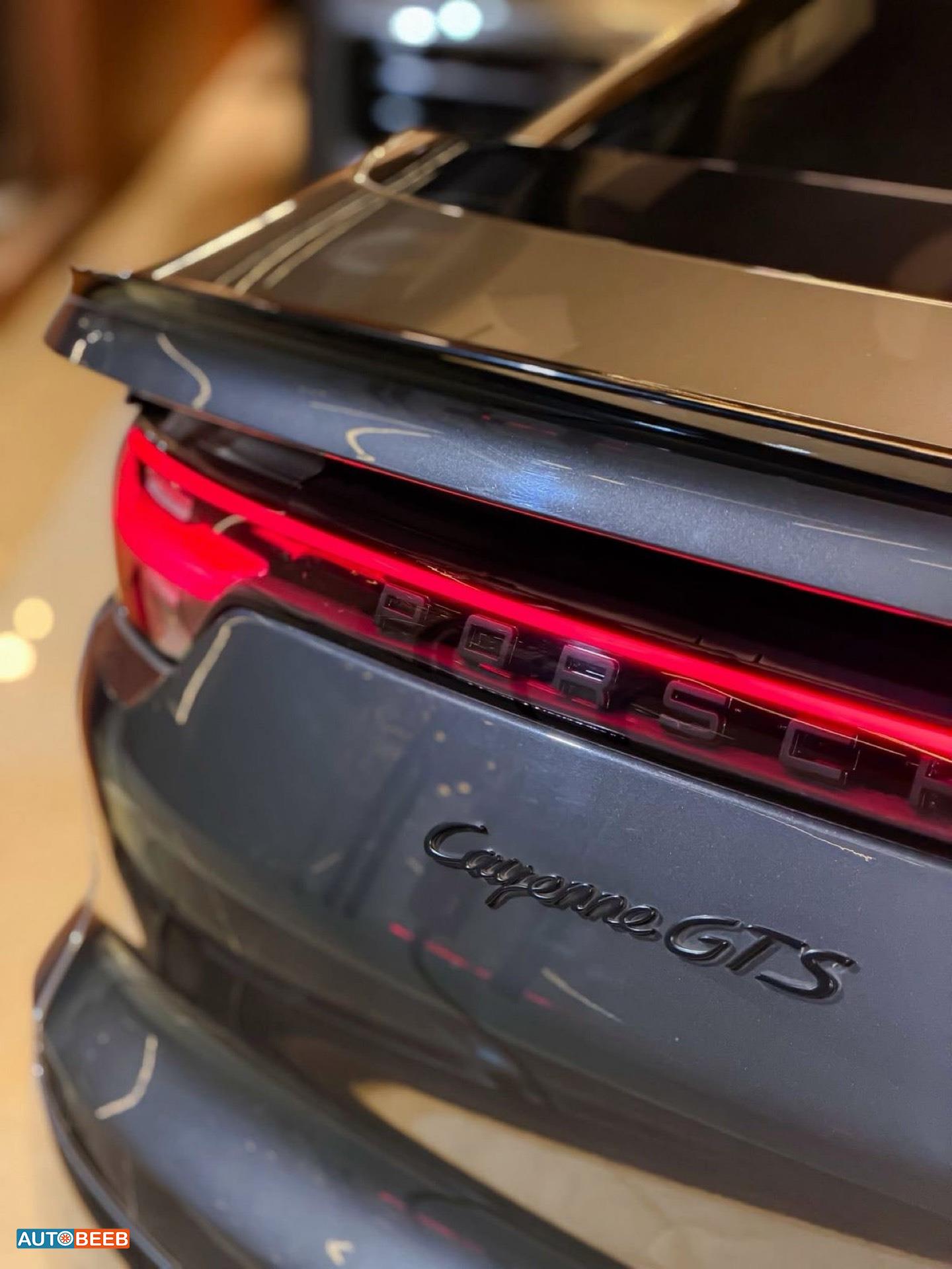 بورش كايين 2022