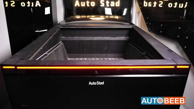 Tesla Cybertruck 2025