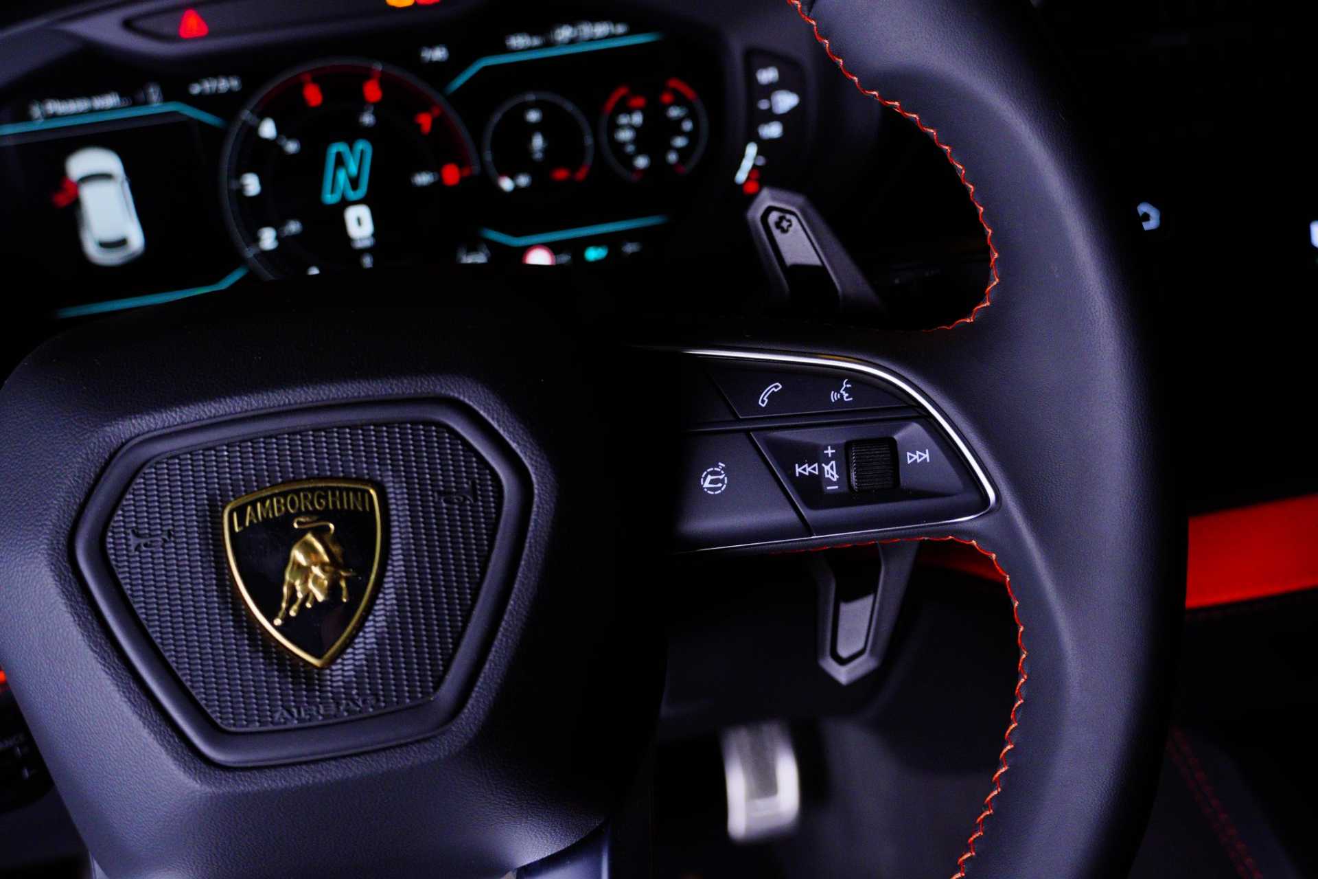 Lamborghini Urus 2026