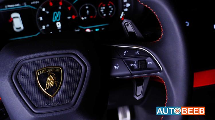 Lamborghini Urus 2026