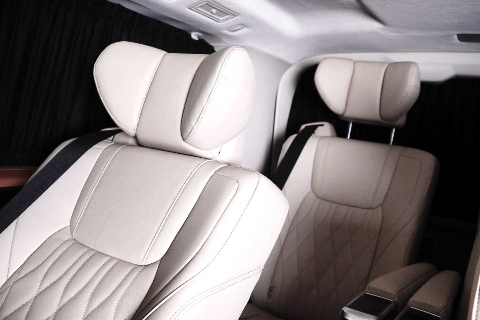 ميني باص تويوتا 2026